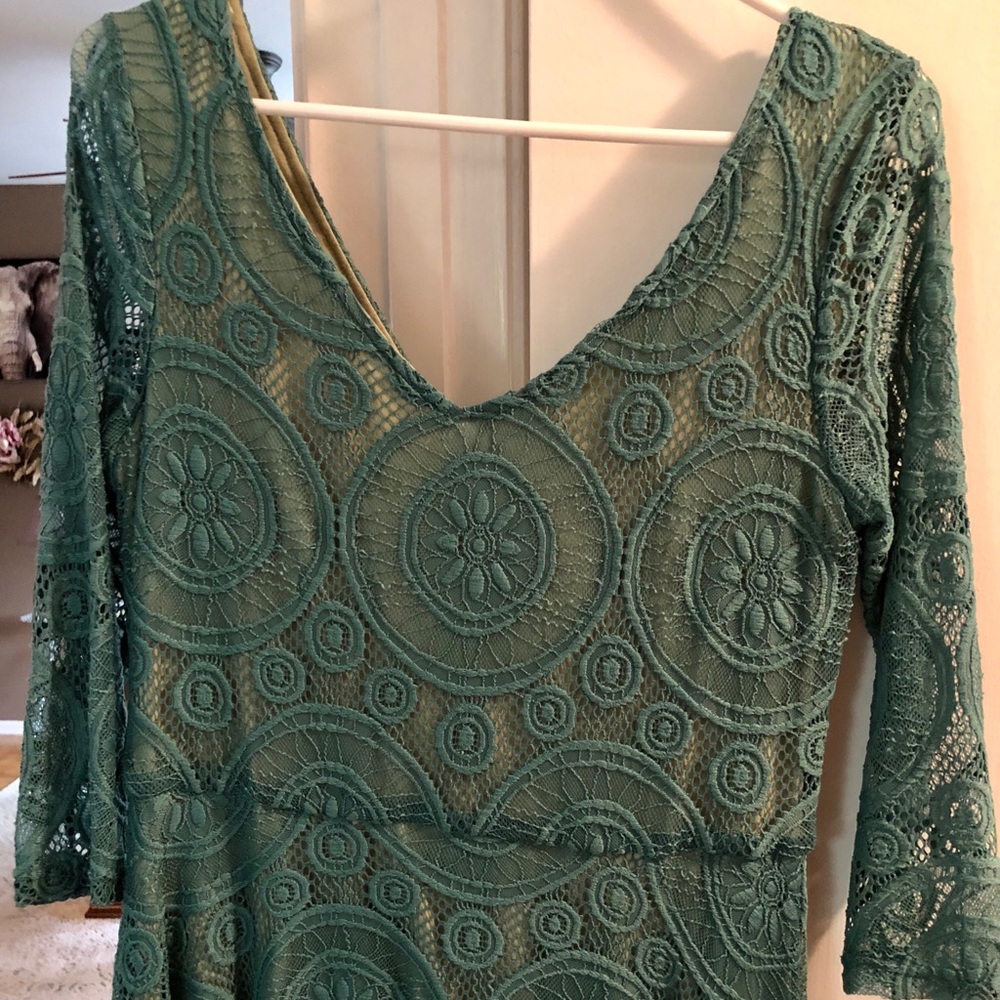 Beautiful, Teal lace dress with full liner